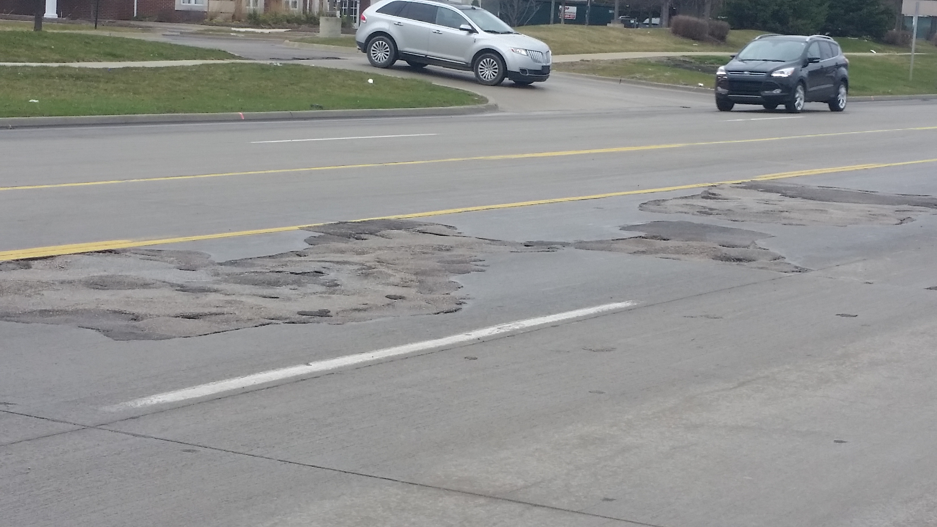 Tracking potholes Canton Center Road to undergo 650,000 concrete patching project this year